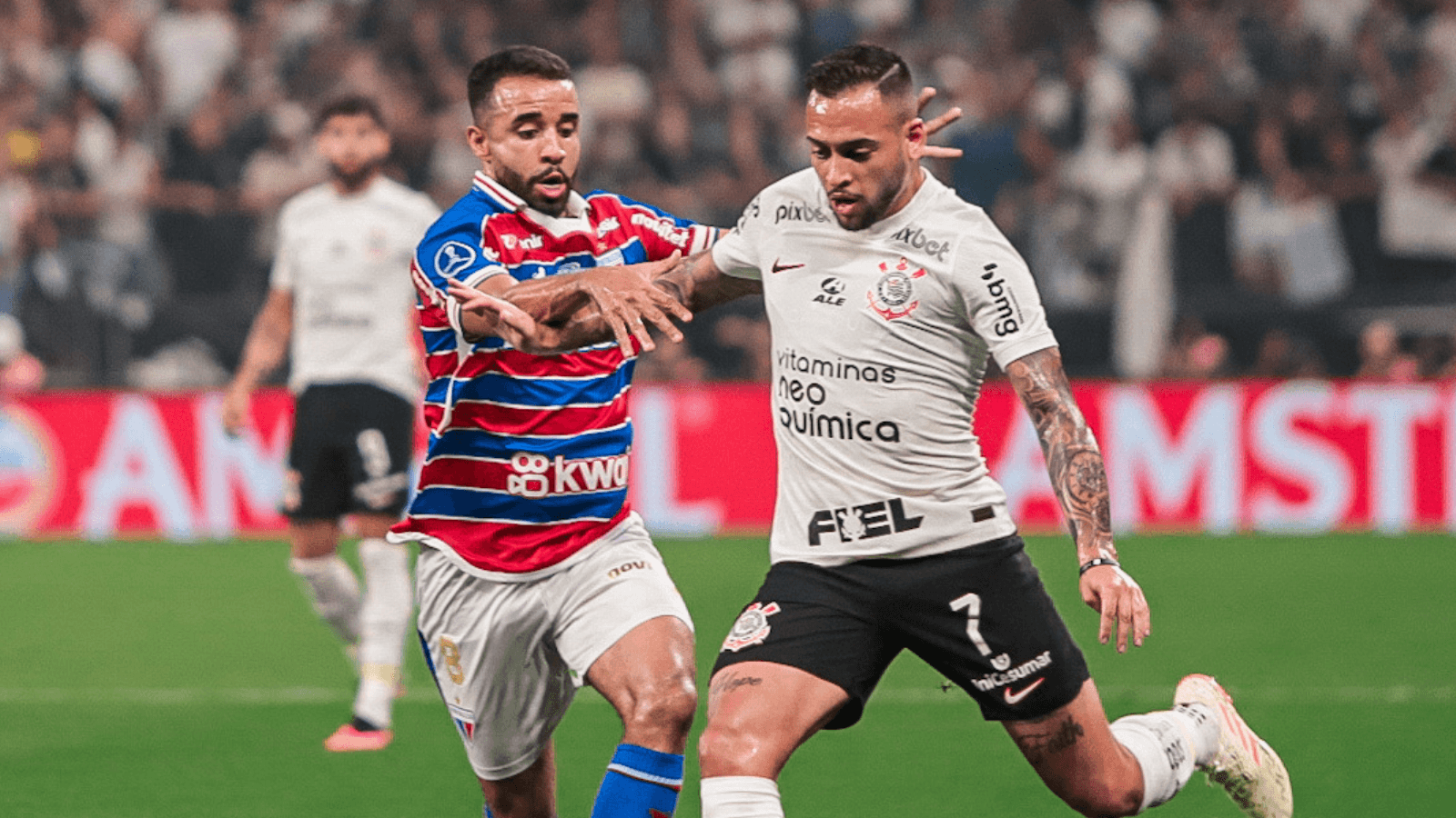 CORINTHIANS E FORTALEZA FICAM NO EMPATE NA PRIMEIRA SEMIFINAL