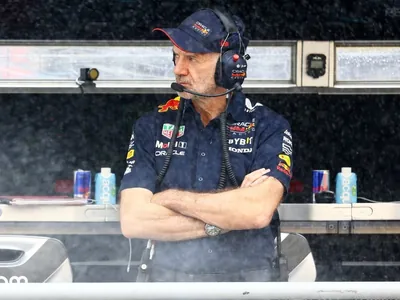 Red Bull anuncia saída do projetista Adrian Newey