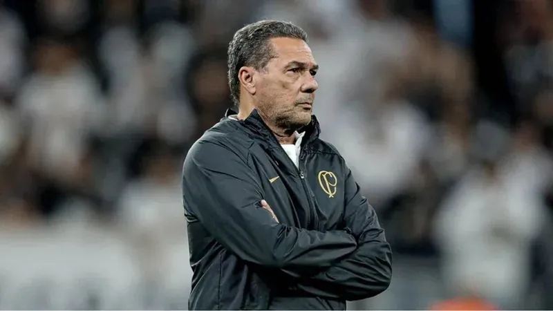 Vanderlei Luxemburgo não é mais técnico do Corinthians