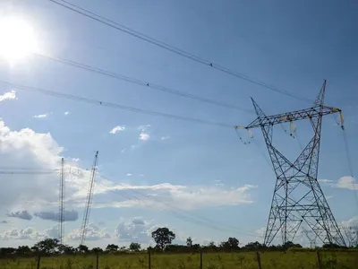 Governo aciona usinas termoelétricas em Rondônia devido à estiagem