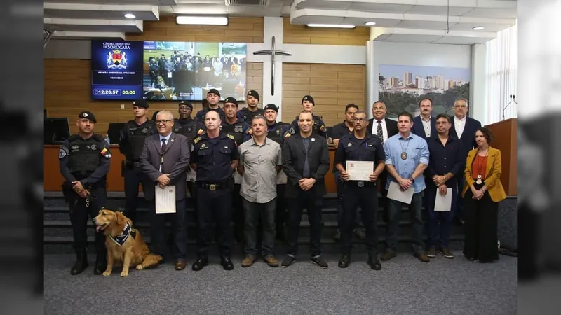 Equipes que localizaram drogas são homenageadas na Câmara de Sorocaba