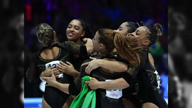 Time Brasil faz história e é prata por equipes no Mundial de Ginástica