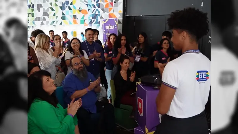 Biblioteca Parque recebe evento de tecnologia voltado aos alunos do ensino médio