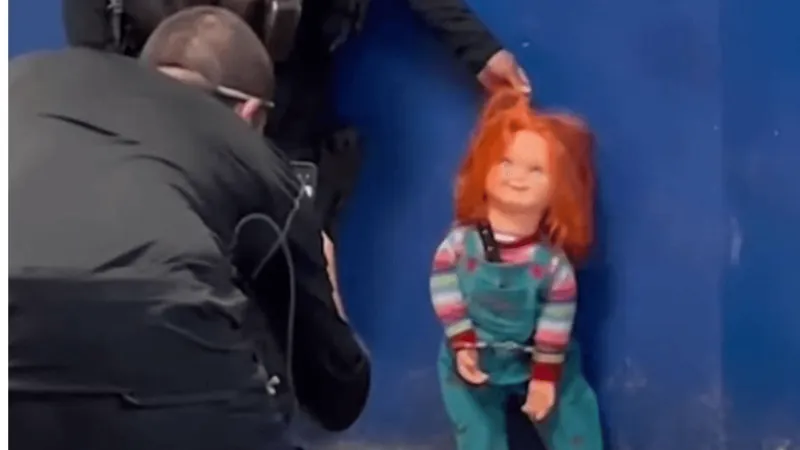 Boneco 'Chucky' é preso após ameaçar pessoas no México