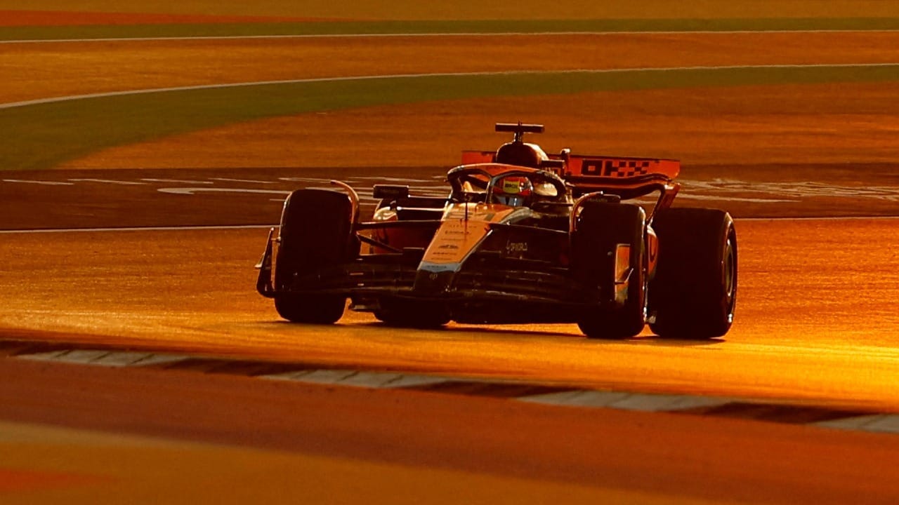 GP do Catar: Max Verstappen supera dupla da Ferrari e lidera