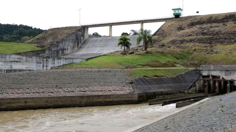 SC decide fechar comportas da Barragem Norte; indígenas temem inundação