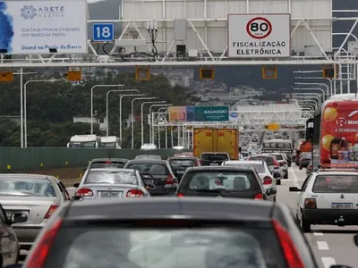 Feriadão deve movimentar vias expressas do Rio