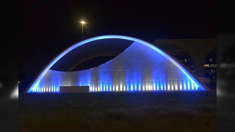 Cidade Administrativa ganha luzes com cores da bandeira israelense