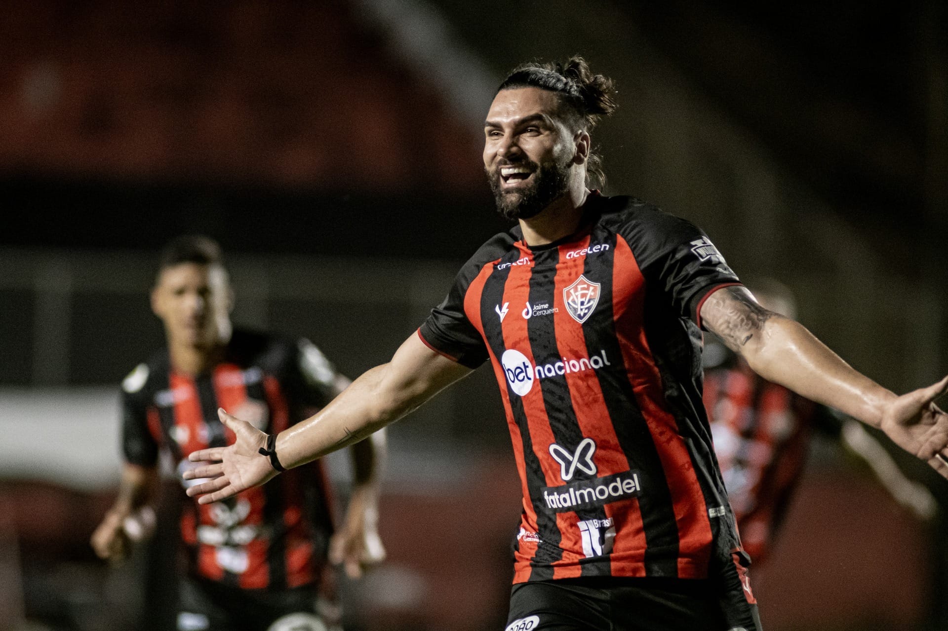 Leão vence na estreia do Brasileiro da Série B