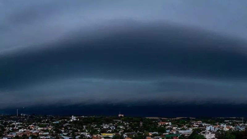 Chuva registrada no mês de outubro bate recorde histórico na cidade do Rio