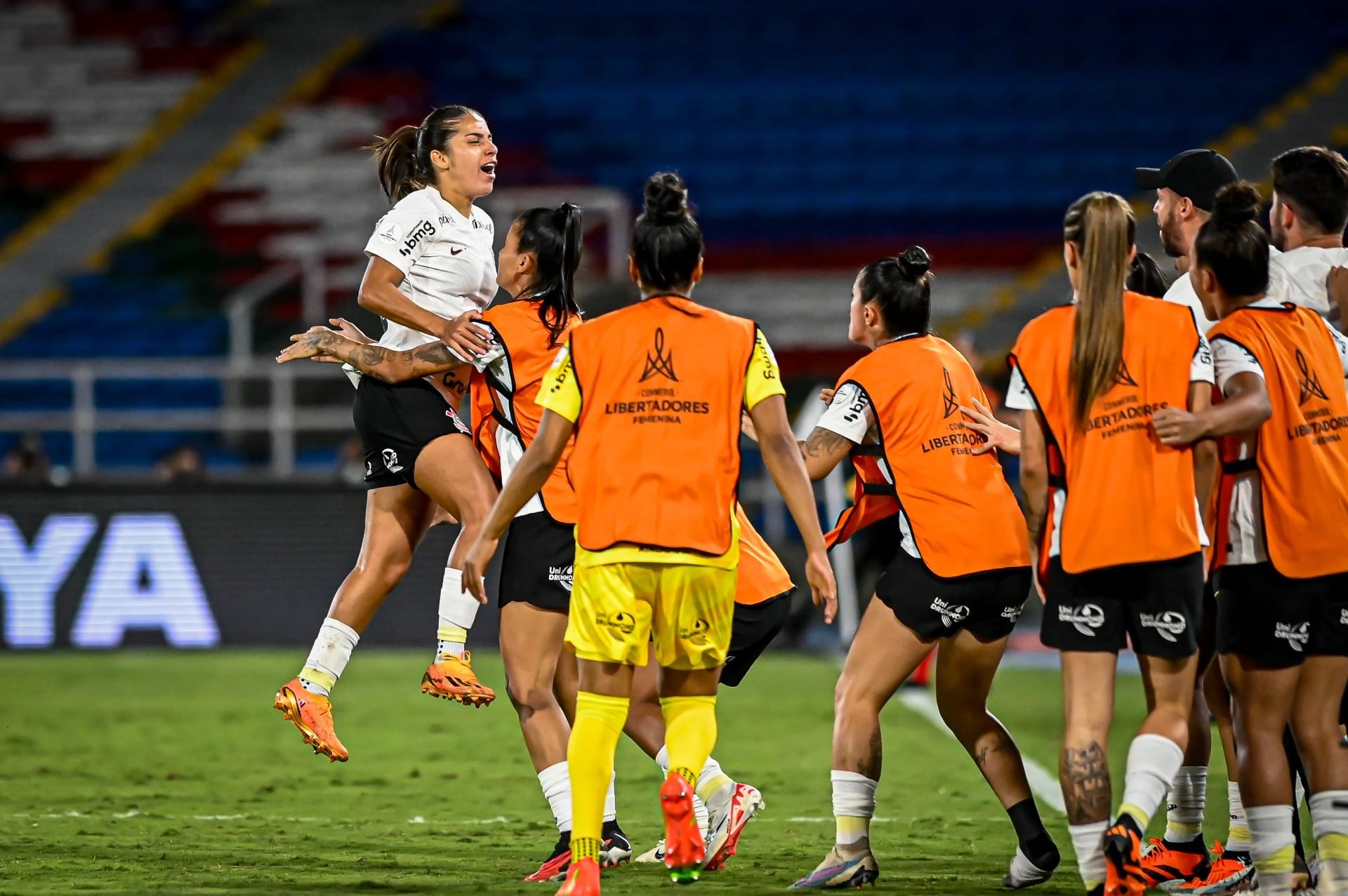 Corinthians bate o Palmeiras e conquista sua 4ª Libertadores Feminina no  adeus de Arthur Elias