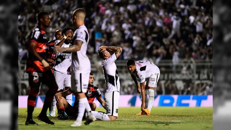 Ponte Preta e Ituano empatam sem gols, no Moisés Lucarelli