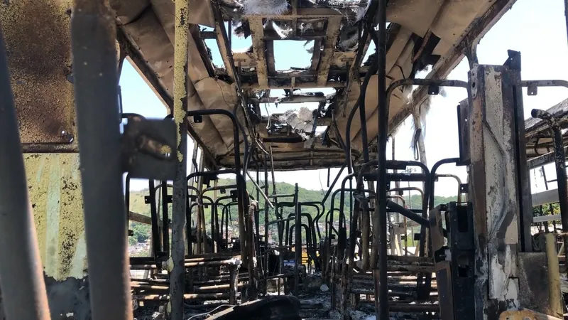 Homem envolvido nos incêndios dos ônibus passa por audiência de custódia