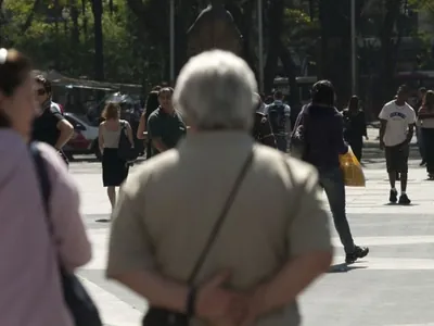 Em 12 anos, população brasileira com 65 anos ou mais cresceu quase 60%