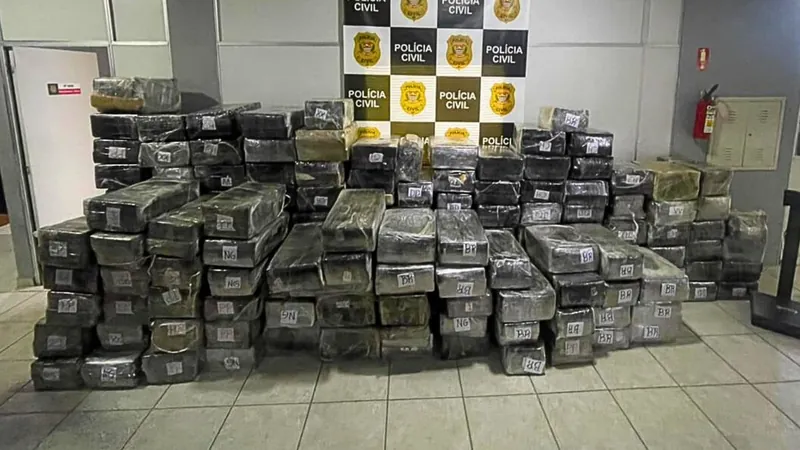 Polícia apreende 3,6 toneladas de maconha e prende oito pessoas em Campinas