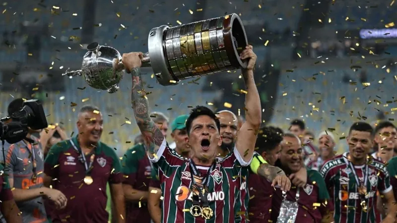 Artilheiro da Libertadores, Cano festeja o título