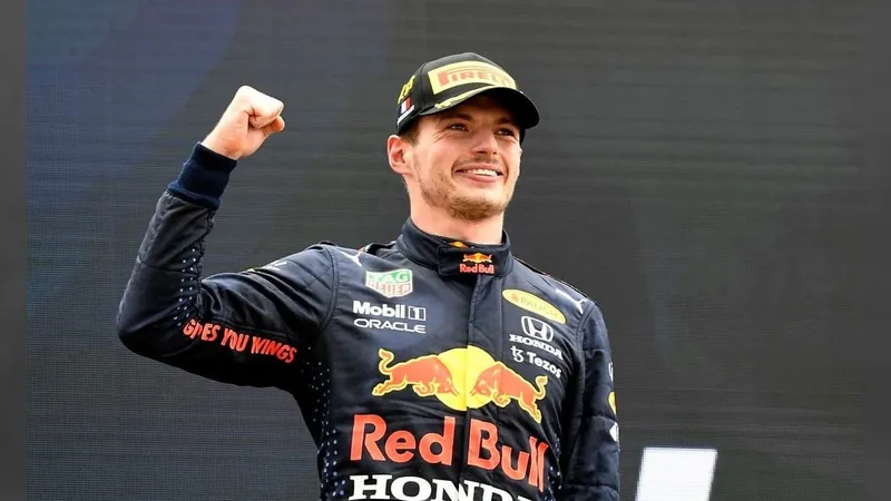 Verstappen vence corrida Sprint do Grande Prêmio de São Paulo