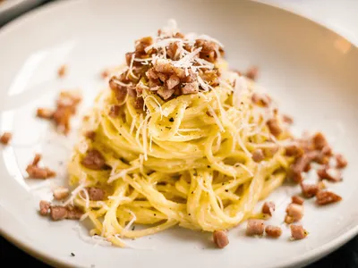 No dia do macarrão, Agro Band ensina a fazer macarrão à carbonara