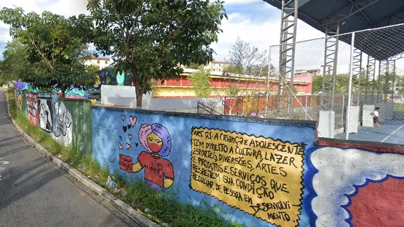 Aluno é ferido com faca durante briga em escola estadual de São Paulo