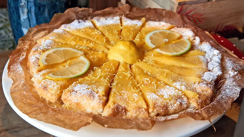 Torta de limão express da Carole Crema tem massa diferenciada; descubra segredo