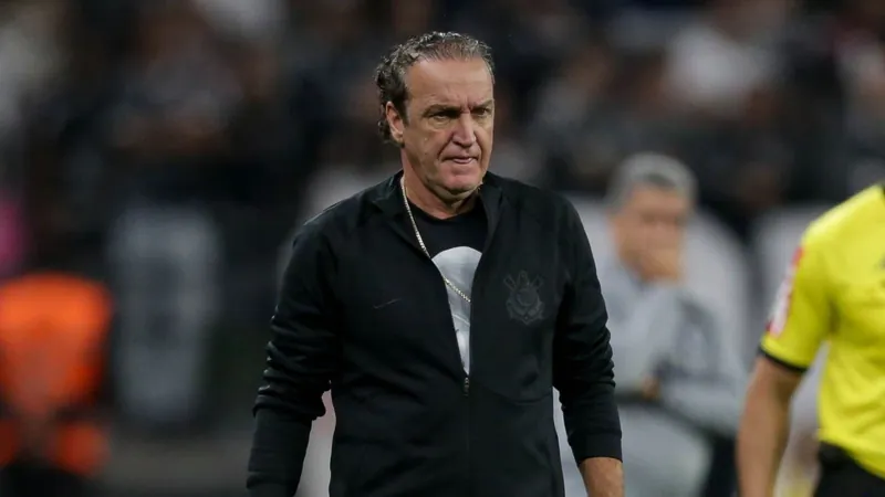 Cuca é procurado pelo Botafogo, mas recusa assumir o clube