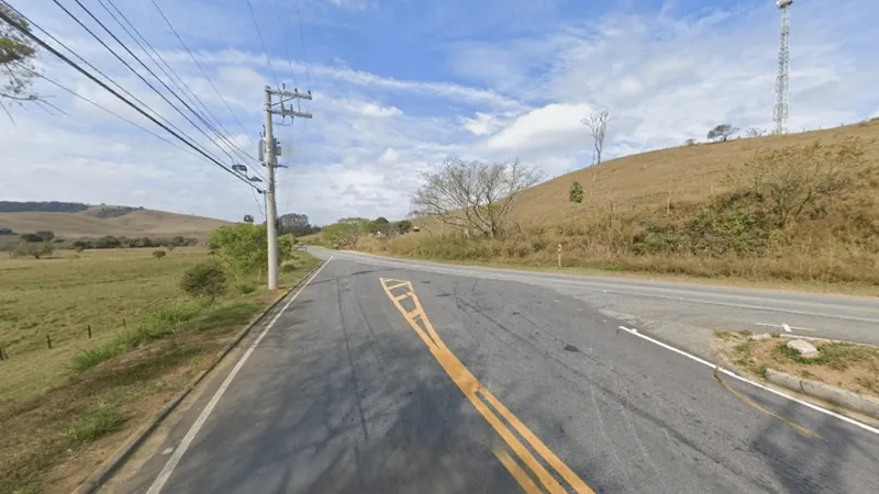 Jovem morre em acidente de trânsito na rodovia Oswaldo Cruz, em Taubaté