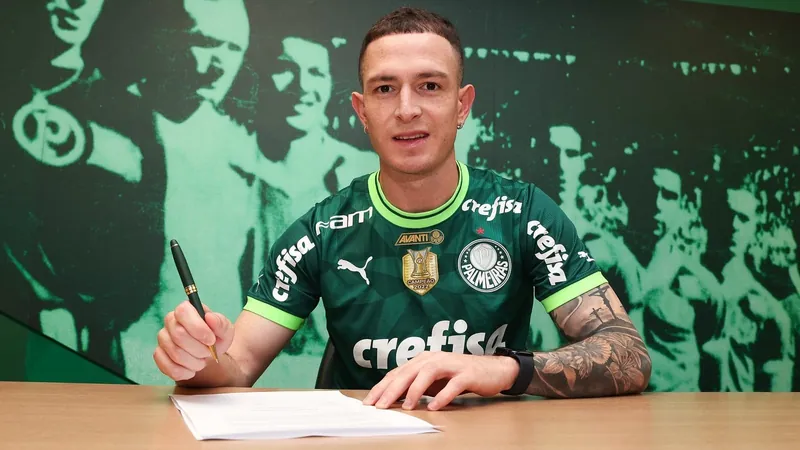 Palmeiras anuncia contratação de Aníbal Moreno até dezembro de 2028