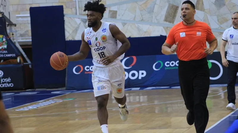 Oscar São José Basketball anuncia contratação do pivô Matheus Leal