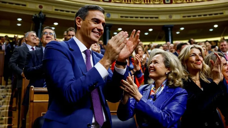 Pedro Sanchez é reeleito primeiro-ministro da Espanha