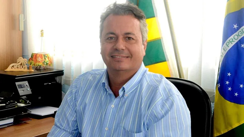 Naçoitan Leite, prefeito de Iporá em Goiás, não foi encontrado após invadir casa da ex