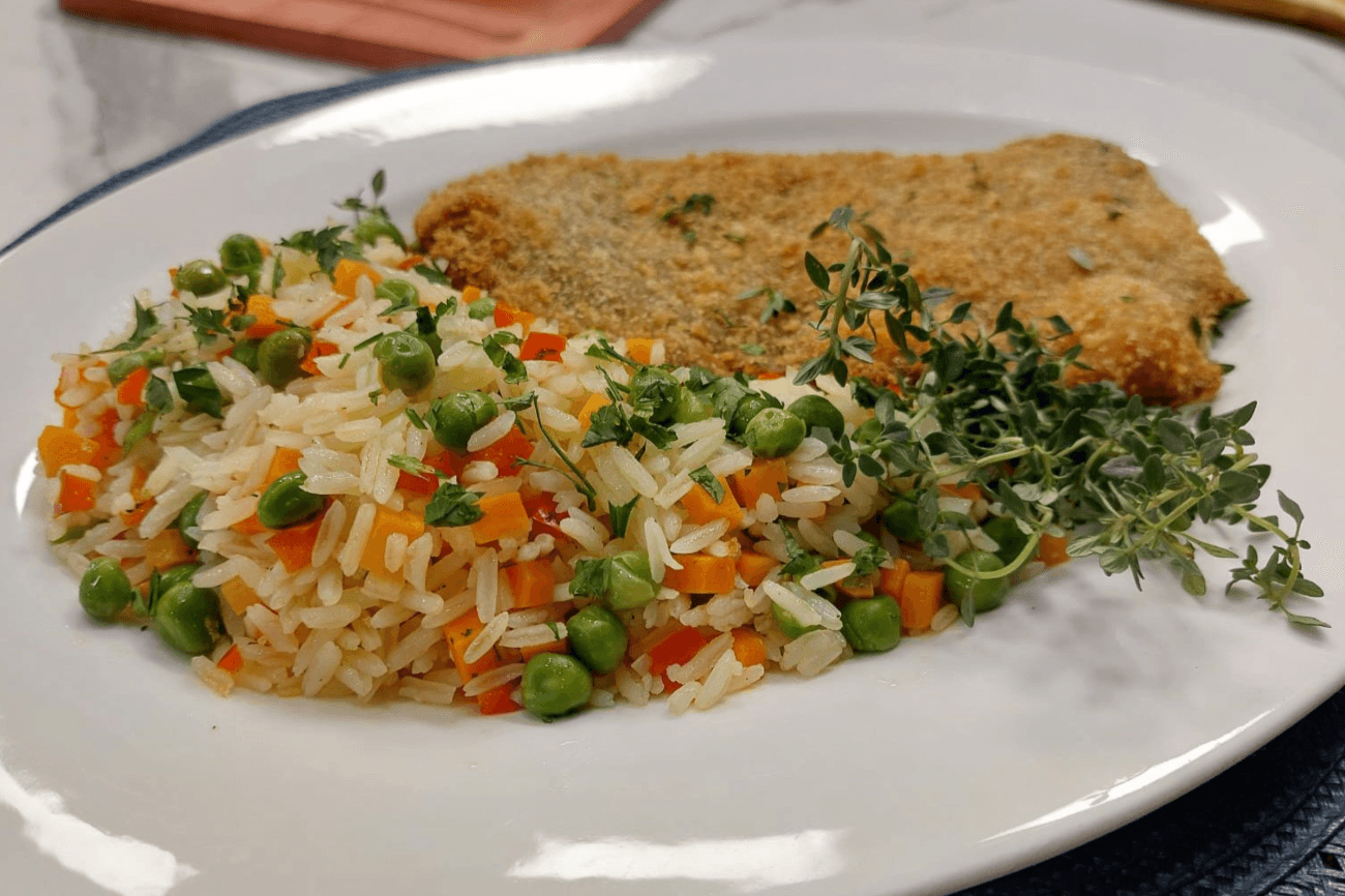Filé mignon à milanesa com arroz à grega | Band Receitas