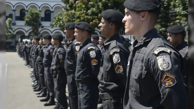 Polícia investiga major da PM em caso de injuria racial