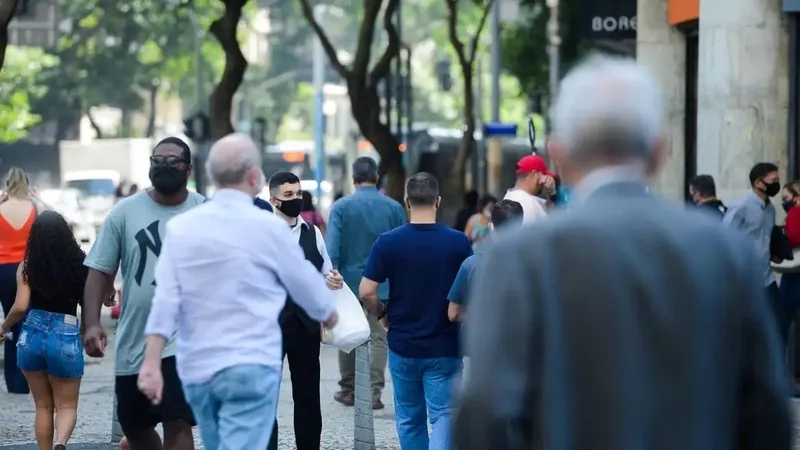 Expectativa de vida sobe pelo segundo ano consecutivo no Brasil