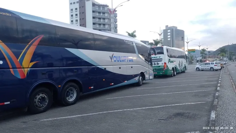 Prefeitura de Caraguatatuba reforça fiscalização na alta temporada