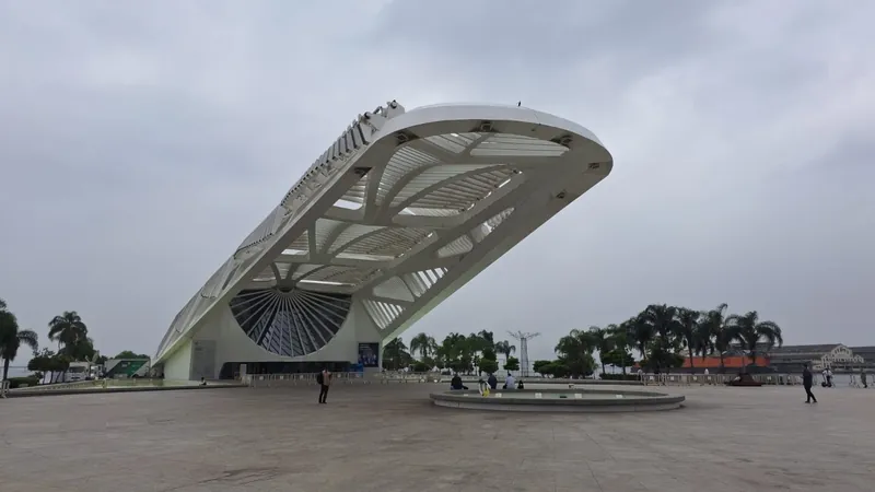 Dois navios da Marinha podem ser visitados no píer do Museu do Amanhã