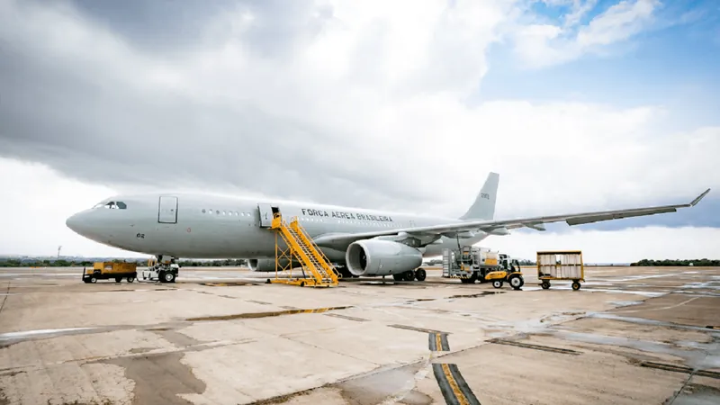 Decolagem de avião para repatriar brasileiros no Oriente Médio é adiada