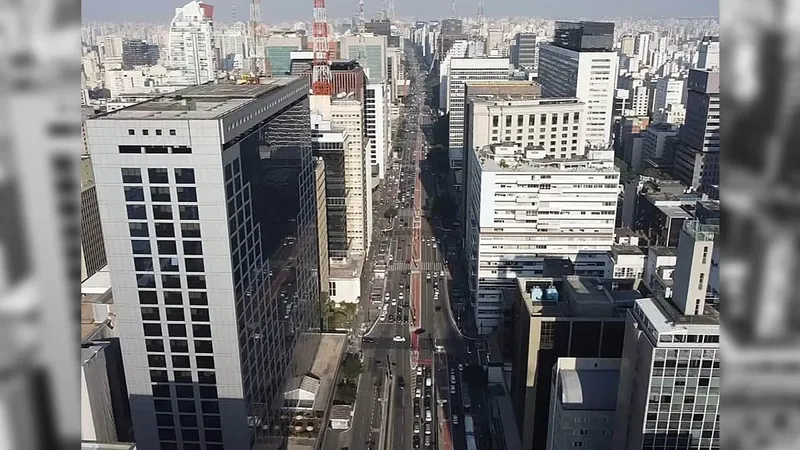 Avenida Paulista, centro financeiro de São Paulo e Brasil fotos