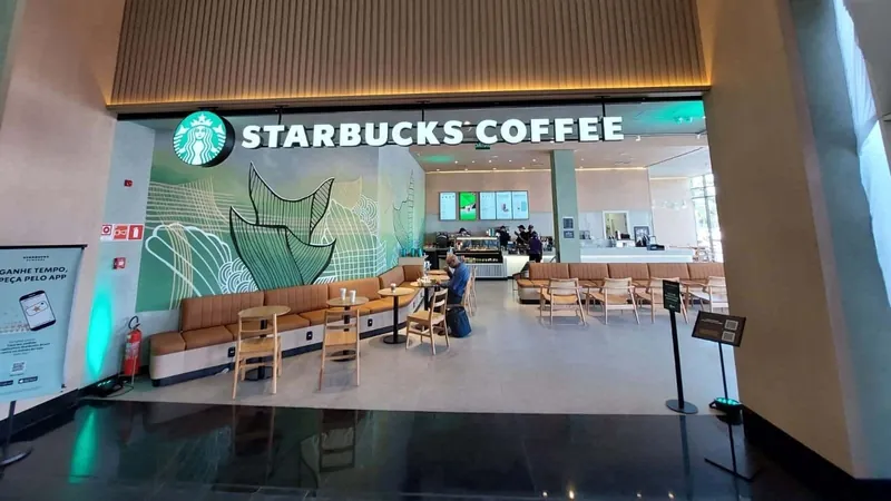 A unidade da Starbucks em Uberlândia recebeu uma ordem de despejo