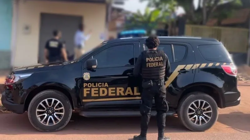 Polícia Federal prende taxista por imigração ilegal no Acre