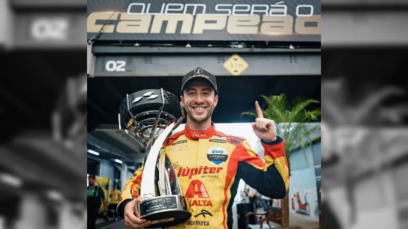 Gabriel Casagrande mantém vantagem e leva o bicampeonato da Stock Car