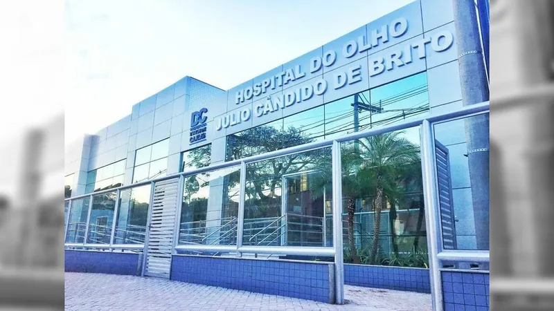 Funcionário do Hospital do Olho de Duque de Caxias denunciam falta de salário