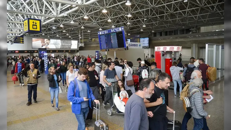 Ministério de Portos e Aeroportos lança plano para baratear preço de passagens