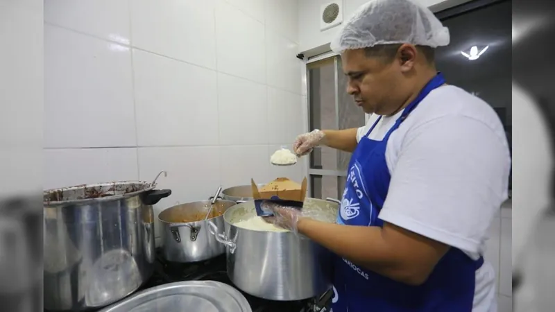 Duas cozinhas comunitárias do Programa Prato Feito Carioca são inauguradas