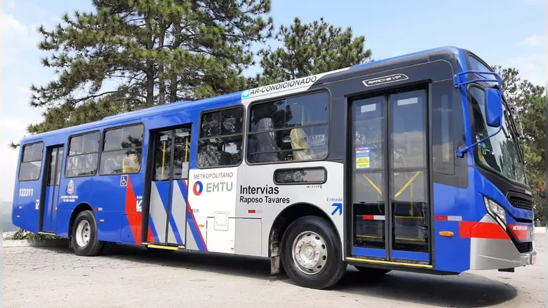 Tarifas dos ônibus metropolitanos da EMTU terão aumento a partir de 2024