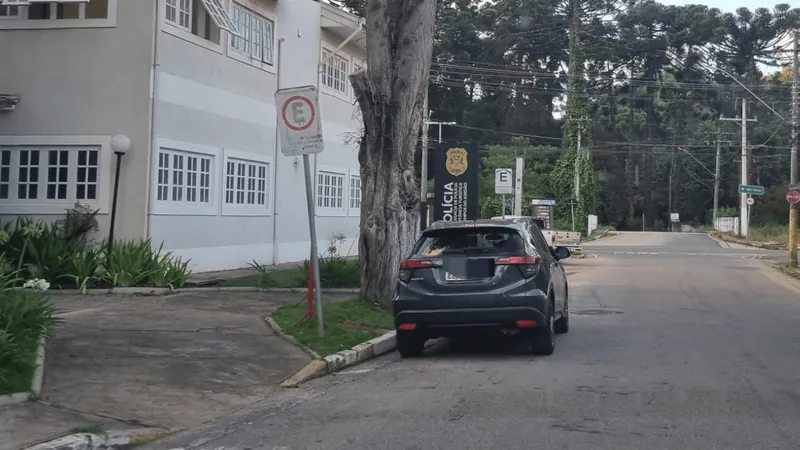 Família é rendida e assaltada em bairro nobre de Campos do Jordão