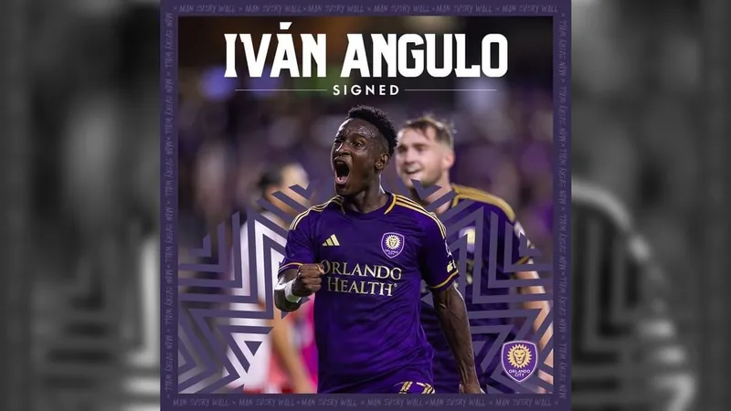 Orlando City-EUA contrata o atacante Ivan Ângulo