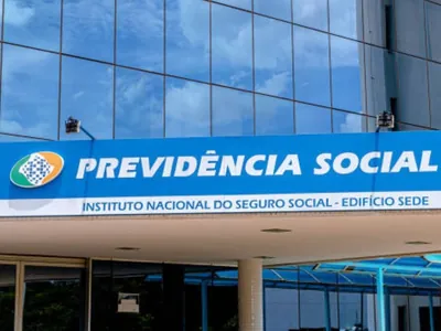 Aposentados e pensionistas de São João de Meriti, seguem sem previsão para receber salários