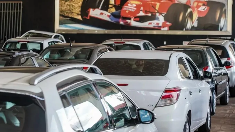 Venda de carros no Brasil deve ter aumento de 12% em 2024