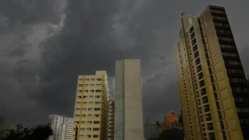 Inmet emite alerta de tempestade para o Vale do Paraíba