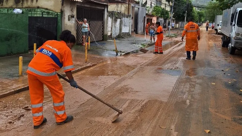 Hospital em área atingida por temporal no Rio adia consultas